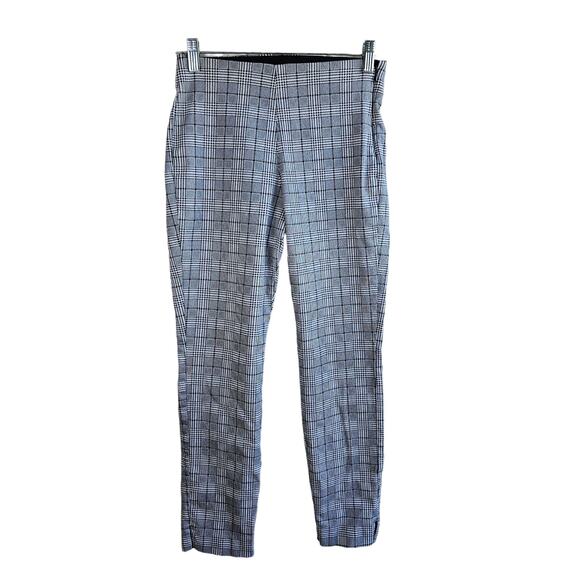 Old Navy Pants - Old Navy Career Wear Business Plaid Pants Black White Size 0 High Rise Cropped